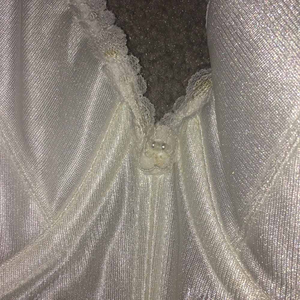 Bra - Picture 2 of 3